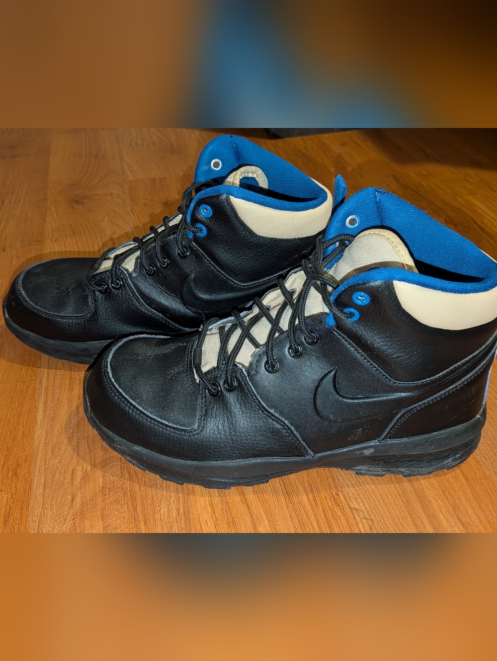 Nike Youth Black & Blue Leather Monoa High-Top Boots